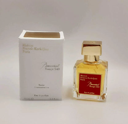 Maison Francis Kurkdjian Baccarat Rouge 540 (bianco) Eau de Parfum 70ml (Tester) in Taglia 70ml